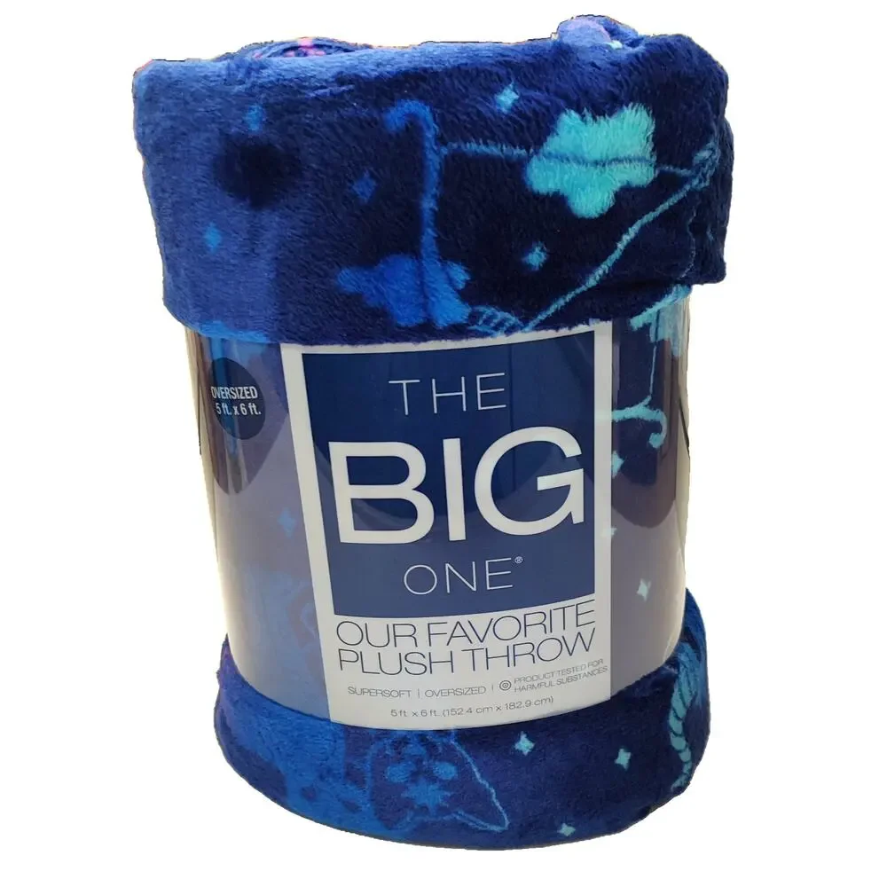 The Big One Zodiac Signs Oversized Supersoft Plush Throw